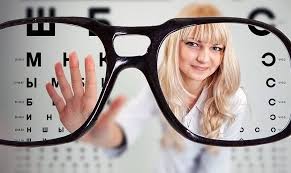 Крымские офтальмологи назвали сезонные болезни глаз