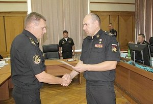 Командующий Черноморским флотом вручил государственные награды военнослужащим