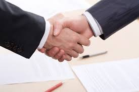 Прокурор Севастополя и бизнес-омбудсмен подписали соглашение о сотрудничестве