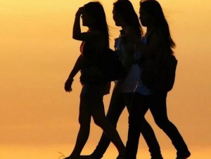 Три девочки-подростка сбежали из реабилитационного центра