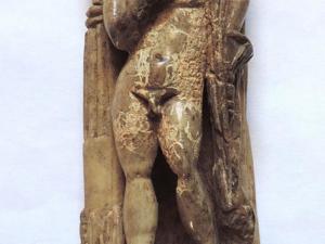 Уникальную костяную статуэтку с изображением бога Гарпократа нашли археологи в Крыму