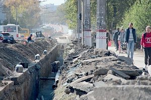 Подрядчики отстают от графика ремонта дорог в столице Крыма