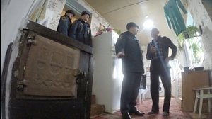 Год культуры безопасности: Сотрудники МЧС провели профилактический противопожарный рейд в жилом секторе Нахимовского района
