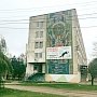 Житель Сумской области незаконно расклеивал рекламу в Керчи