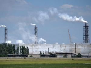 Более 4 млн кубометров воды уже закачали в кислотонакопитель титанового завода в Армянске, — Нараев
