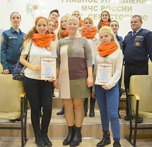 Работу студенческого психологического добровольческого отряда «Крым» подчеркнули в Академии Государственной противопожарной службы МЧС России