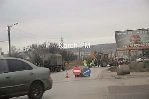 В Керчи перекрыли Куль-Обинское шоссе