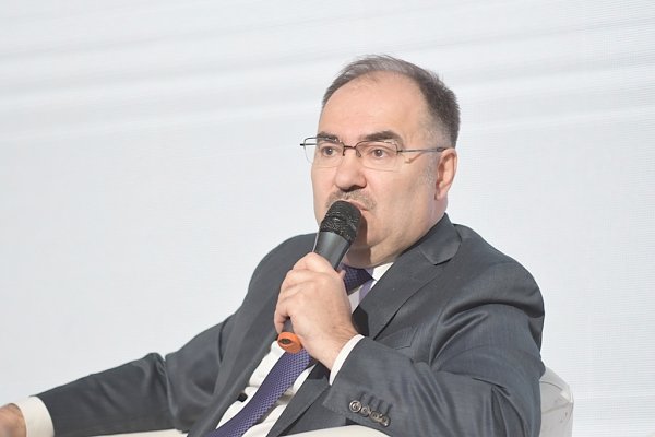 Председатель правления ПФР Антон Дроздов принял участие в форуме «Россия – территория заботы»