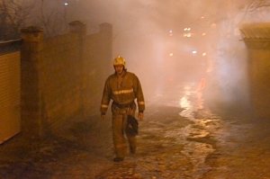 На пожаре в частном доме в Стрелецкой бухте погиб мужчина