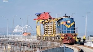 Строители отчитались о темпах прокладки рельсов на Крымском мосту