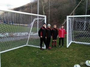 Четыре футбольных школы Крыма получили новые ворота