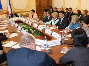 В Минфине Крыма обсудили вопросы развития финансовой инфраструктуры РК