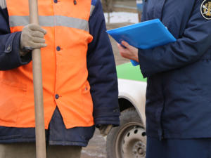 ФССП предлагает расширить практику принудительных работ неплательщикам алиментов