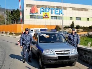 Росгвардейцы участвовали в тактико-специальном занятии по обеспечению безопасности «Артека»
