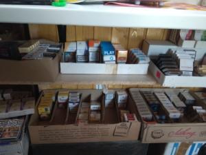 Более 70 наименований котрафактных табачных изделий изъяли пограничники в Керчи