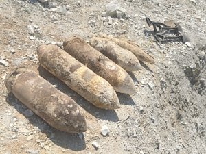 Севастопольские пиротехники МЧС уничтожили шесть бомб времён Великой Отечественной войны