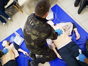 Офицеры севастопольского СОБР побывали на мастер-классе по оказанию неотложной помощи