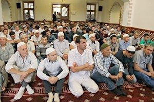 Крымский депутат назвал потуги Зеленского работать с крымскими мусульманами "попыткой вербовки"