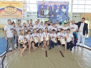 Крымчане выиграли 6 золотых медалей на первенстве России по сумо