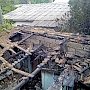 Крымские спасатели ликвидировали пожар в жилом доме в Феодосии