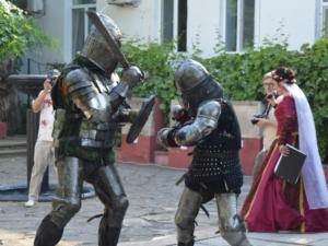 Рыцарские баталии в ХХI веке: фестиваль «Генуэзский шлем» вновь пройдёт в Судаке