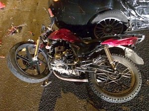 В г.Симферополе в результате ДТП пострадал несовершеннолетний мотоциклист