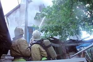 Пожар в жилом доме г. Симферополь ликвидирован