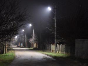 Улицы и подъезды в Симферополе благоустроят освещением