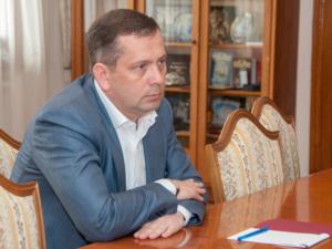 Парламентарии городского совета Ялты приняли отставку Челпанова