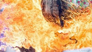 В Севастополе подростка столкнули в мазут и подожгли