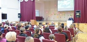 Сотрудники Госавтоинспекции Севастополя проводят превентивную программу «Краш-курс» для родительских школьных активов