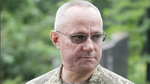 Глава украинского генштаба намекнул на угрозы, пострашнее «российской агрессии»