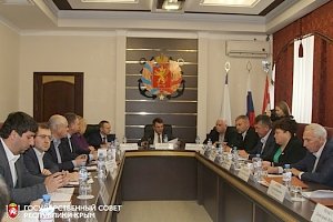 Итоги посещения объектов инфраструктуры Керчи обсудили на выездном заседании Комитета по строительству, транспорту и ТЭК