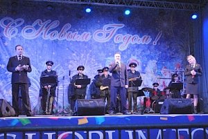 Жители и гости Симферополя получили музыкальный подарок от творческого коллектива МВД по Республике Крым
