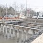 На мосту по улице Гагарина в Симферополе начинают монтаж новых балок