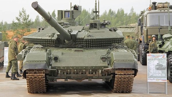 В ВПК похвастались «новейшим танком». Это модернизация танка 1970-х годов