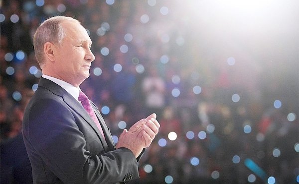 Новые достижения ВЦИОМ: 66% россиян готовы прийти голосовать по Конституции. Только 24% россиян знают о сути поправок