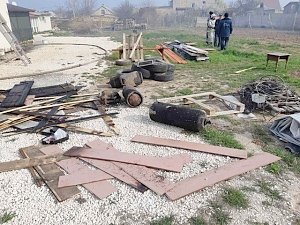 Крымские огнеборцы четыре часа тушили здание в Оленевке