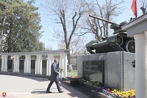 13 апреля 1944 года - День освобождения Симферополя от фашистской оккупации