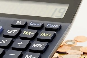 Ставка налога для турбизнеса, работающего по «упрощенке», снижена в 2 раза