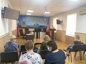 В Севастополе полицейские наркоконтроля провели рабочее совещание по вопросам легального оборота наркотиков