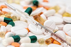 Ажиотажный спрос вызвал дефицит лекарств в аптеках Крыма