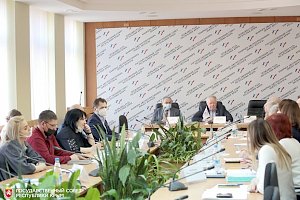 Ефим Фикс принял участие в заседании Совета Общественной палаты Республики Крым
