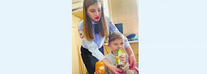 В Ялте полицейские менее чем за час вернули в семью потерявшуюся 5-летнюю девочку