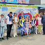 Севастопольские полицейские организовали для подшефных детей поход в дельфинарий