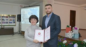 Завод «Титановых инвестиций» в Армянске отпраздновал 52-летие с начала работы