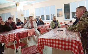 В Крыму волонтерский корпус "Мы Вместе" помогает эвакуированным жителям Херсона и Мариуполя