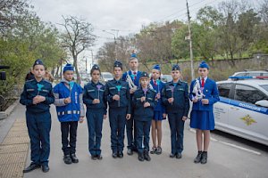 В Севастополе прошла акция «Ангел в дорогу!», приуроченная ко Всемирному Дню памяти жертв ДТП