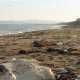 Пляжи Феодосии встречают первых курортников мусорными кучами