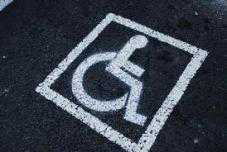 Могилёв обещает сделать здание Совета Министров доступным для инвалидов